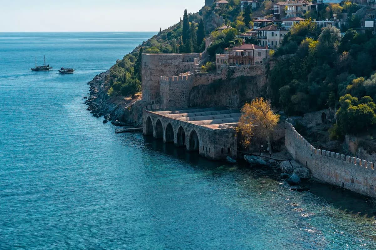 Antalya Airport to Alanya: Transport Guide (2026)