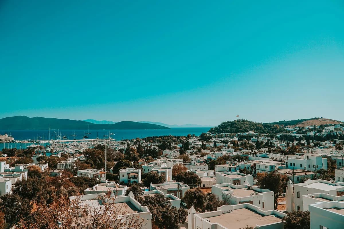 Bodrum Airport to Yalıkavak: Shuttle, Taxi & Transfer 2026
