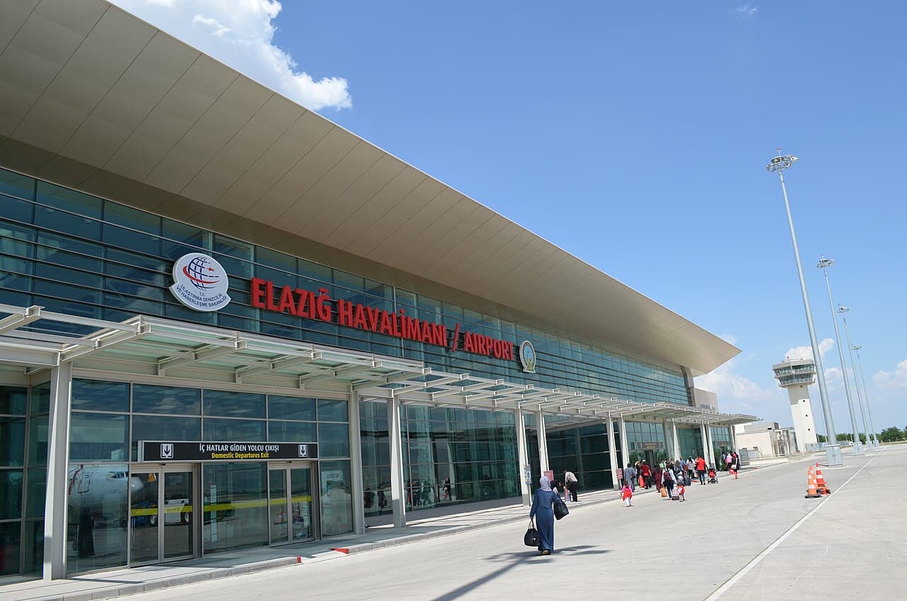 EZS havalimanı, Elazığ Havalimanı Ulaşım 2026: Havaş, Taksi