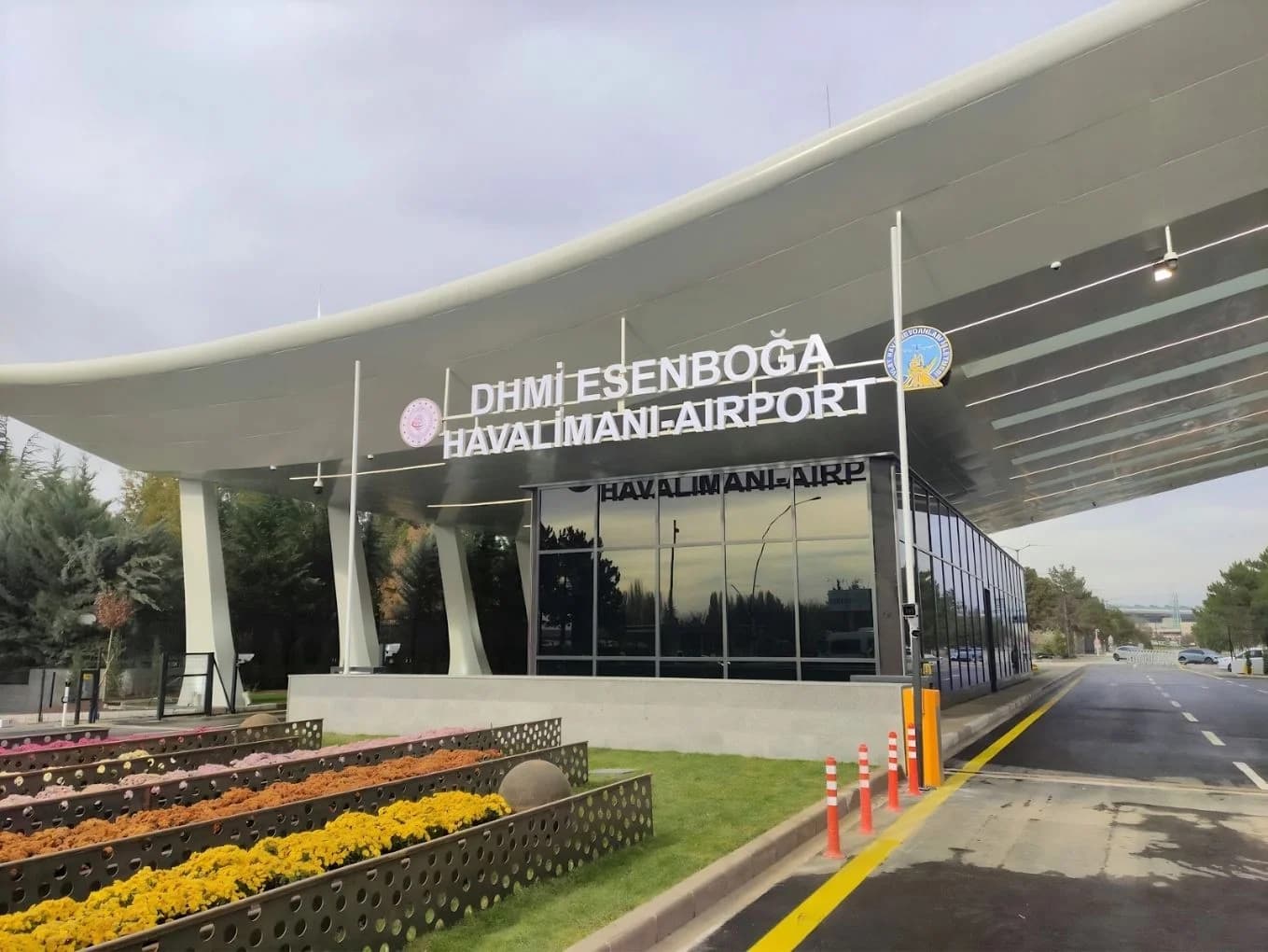 Ankara Esenboğa Airport to city center — shuttle bus, EGO bus and taxi guide 2026
